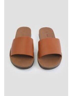 Bamboo Women’s Slip-On Faux Leather Slides Size 6.5